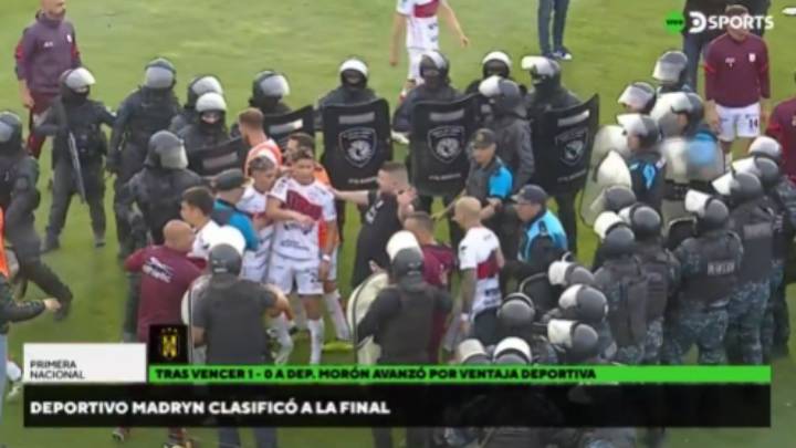 Con polémica y batalla campal, Madryn le ganó a Morón y jugará la final del Reducido