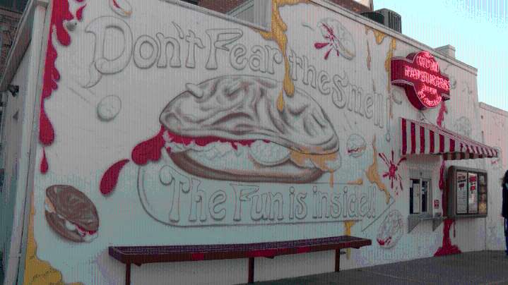 Judge rules Salina violated Cozy Inn's First Amendment rights over burger mural