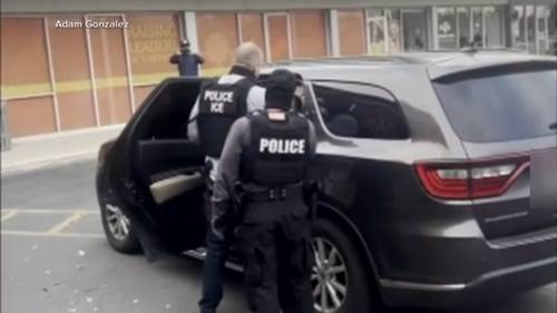 El FBI advierte sobre personas que se hacen pasar por agentes de ICE para cometer delitos violentos