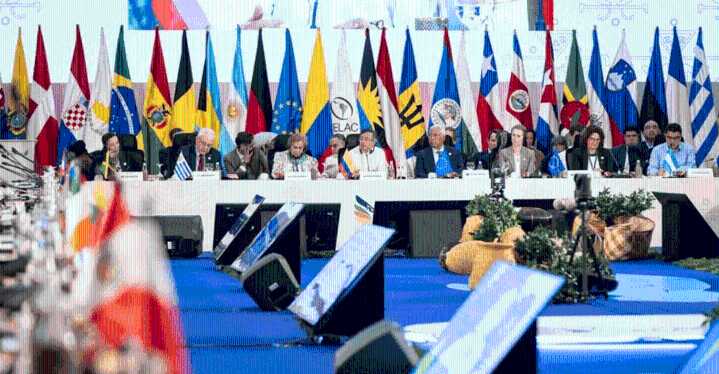 Lucha contra el narcotráfico, DIH y paz: la declaración conjunta que dejó la cumbre Celac-UE Por desacuerdos en los ítems de democracia y elecciones libres, la delegación de Venezuela se abstuvo de fi