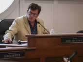 Mayor of Maumee resigns position