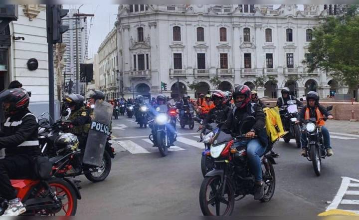 Congreso busca restringir el tránsito total de motocicletas en los distritos declarados en emergencia de Lima y Callao