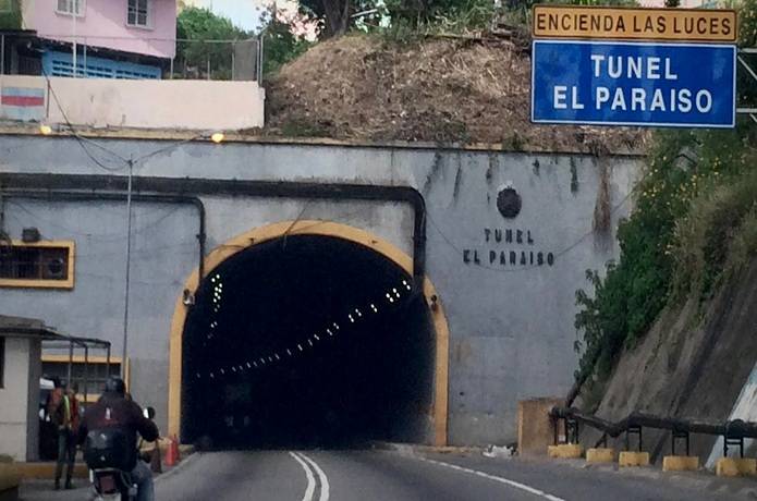 Avanzan trabajos de rehabilitación en el túnel El Paraíso