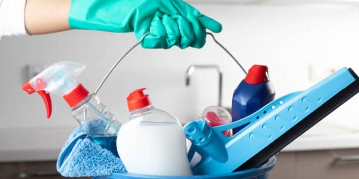 Estos productos de limpieza podrían ser peligrosos si los usas en temporada de frío