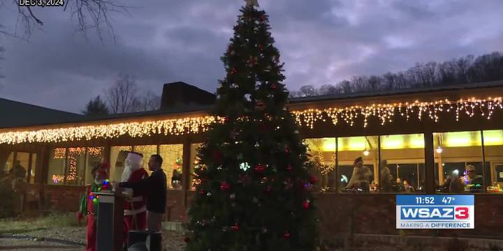 Christmas at Coonskin coming up