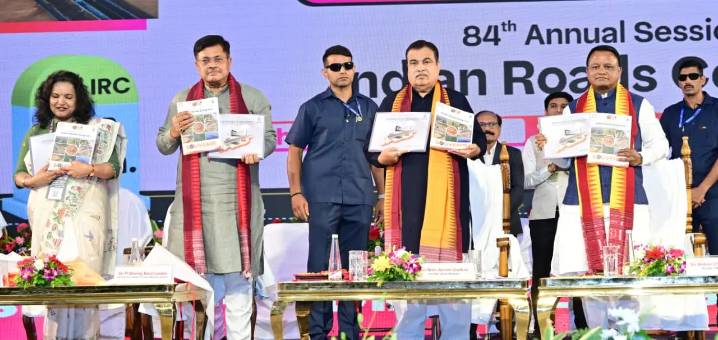 Nitin Gadkari Inaugurates Indian Road Congress In Bhubaneswar, Announces Rs 1000 Cr For Odisha