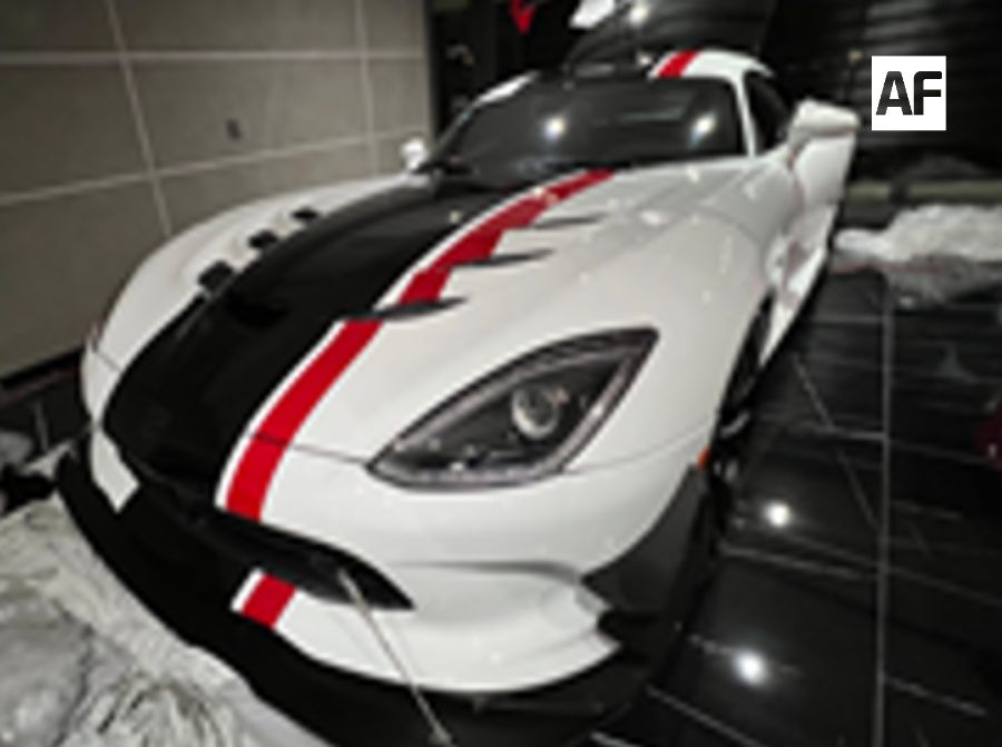 Aseguran 13 vehículos de lujo, uno blindado, durante operativos del Gabinete de Seguridad en Jalisco