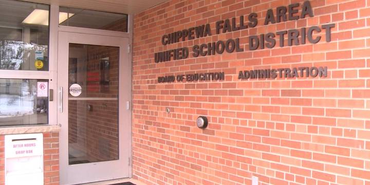 Chippewa Falls Area Unified School District announces 2 finalists for superintendent vacancy