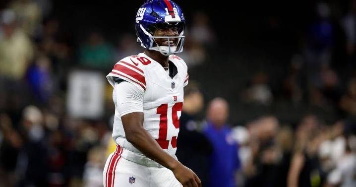 Losers of 2 in a row, Packers visit the Giants, who have Jameis Winston taking over as QB
