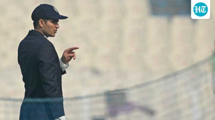 Gill scare forces India into emergency move as replacement arrives in Kolkata