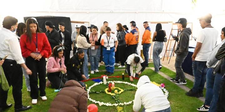 Jóvenes en Colombia podrán reemplazar servicio militar obligatorio por actividades de gestión del riesgo