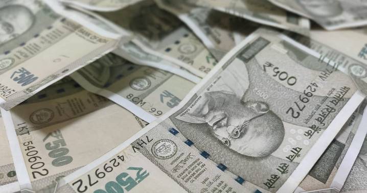 Rs 2,000 Weekly Investment: Can It Make You A Crorepati?