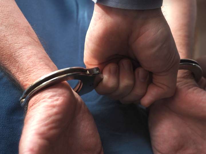 Staten Island teen dressed as fake cop arrested by real N.J. cops on Halloween