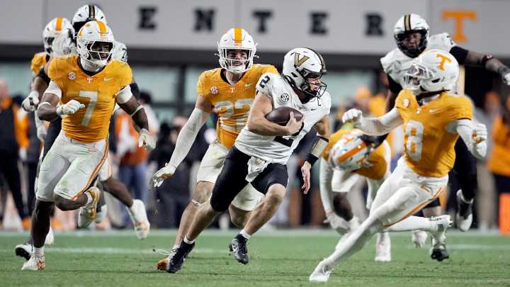 College football rankings: Updated top 25 in Coaches, AP polls