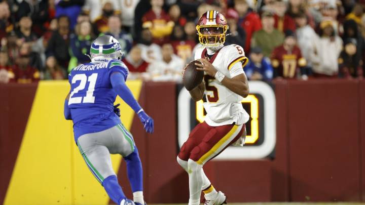 Commanders’ Jayden Daniels suffers gruesome arm injury vs. Seahawks