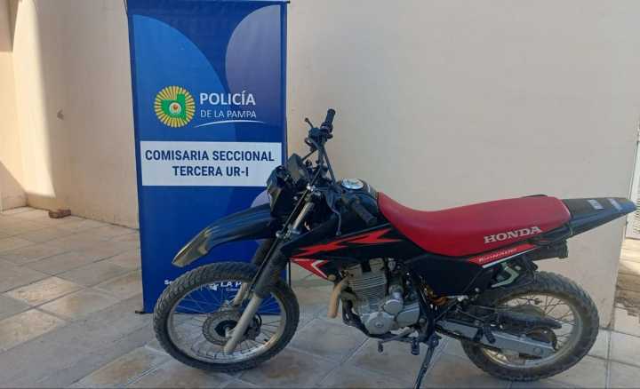 Recuperaron una motocicleta robada hace una semana