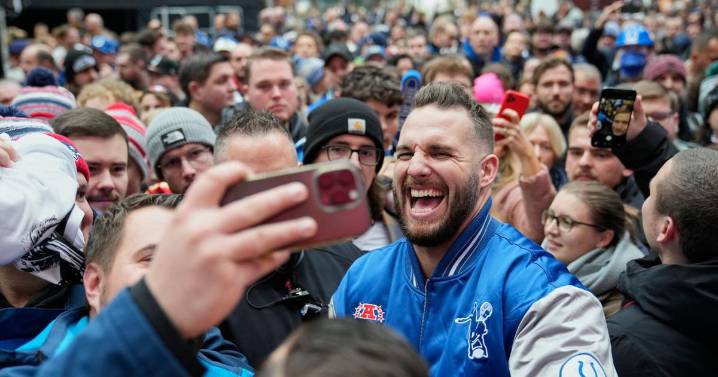 Björn Werner is the 'German Pat McAfee' bringing the NFL, Colts and Bromania to the masses