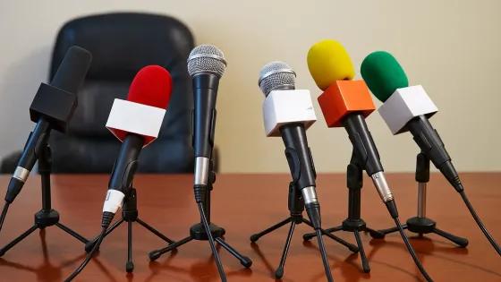 ¿Qué medios y voces lideran los debates de opinión en 2025?