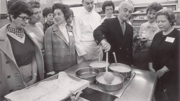 Two North Shore restaurants close after 78 years