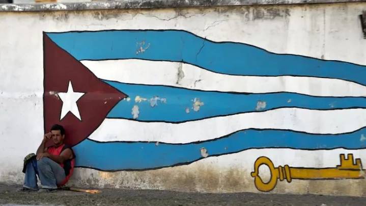 Cuba sufre una grave epidemia de chikunguña y dengue: advierten sobre un riesgo de colapso sanitario