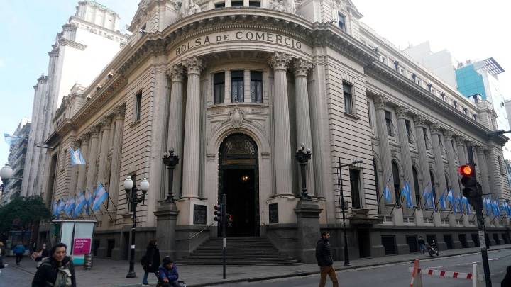 La Bolsa vota: dos listas por la conducción en unos comicios picantes