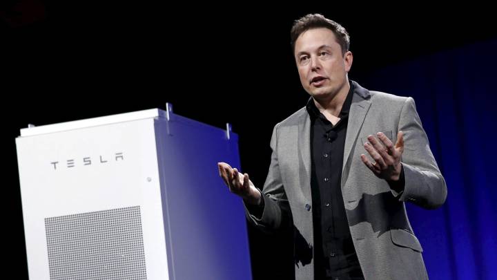 Tesla recalls 10,500 Powerwall 2 systems due to overheating, fire risk