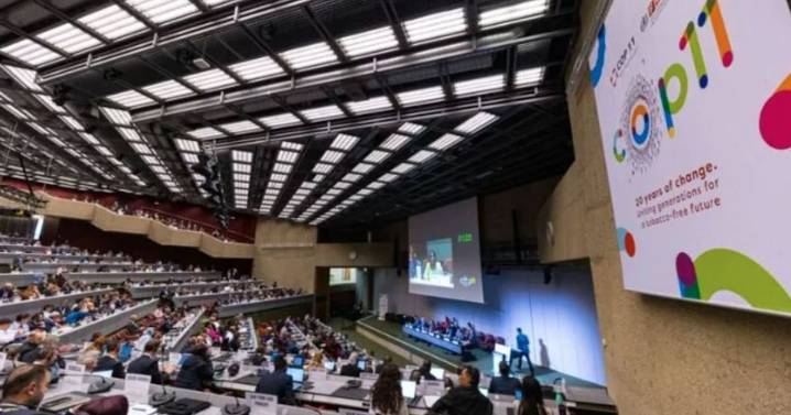 México recibe el premio Orquídea en la COP11 por su postura firme contra la industria tabacalera