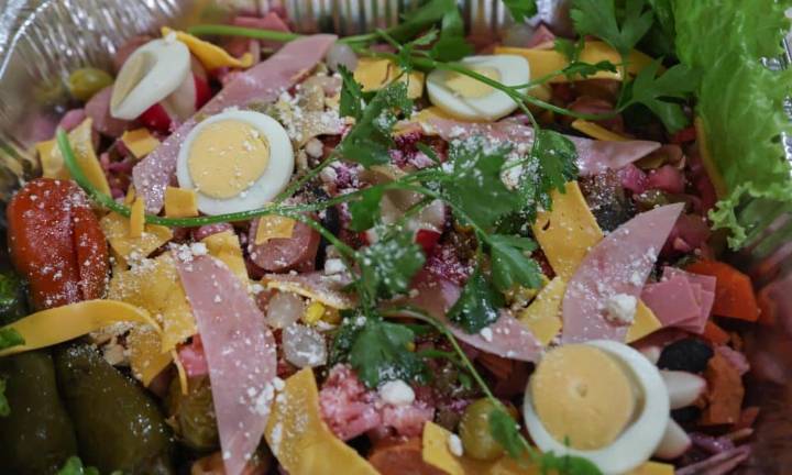 El fiambre guatemalteco, ritual culinario que honra a los difuntos