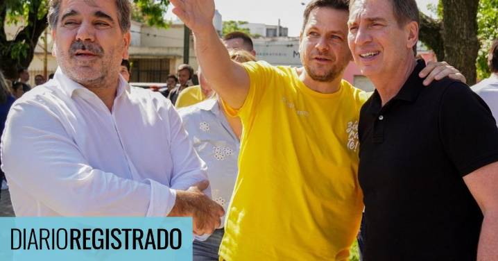 El intendente de Zárate nombró por decreto a una IA como “funcionario municipal con rango de director general"