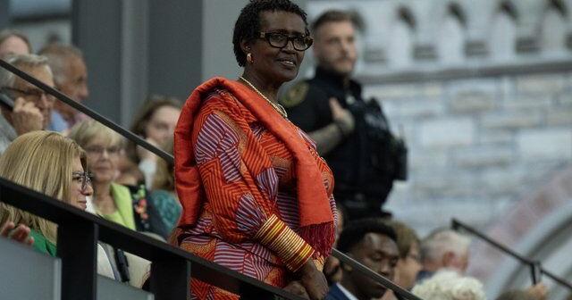 UNAIDS chief urges Carney not to cut foreign aid, global health funding