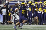 Deadspin | No. 21 Michigan's ground game too much for Purdue