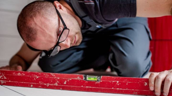 Jantsied Man in Denial that He's from Jantsied