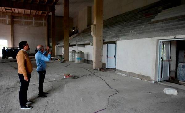 Después de 40 años, el Polideportivo de Coronel Pringles está cerca de su inauguración