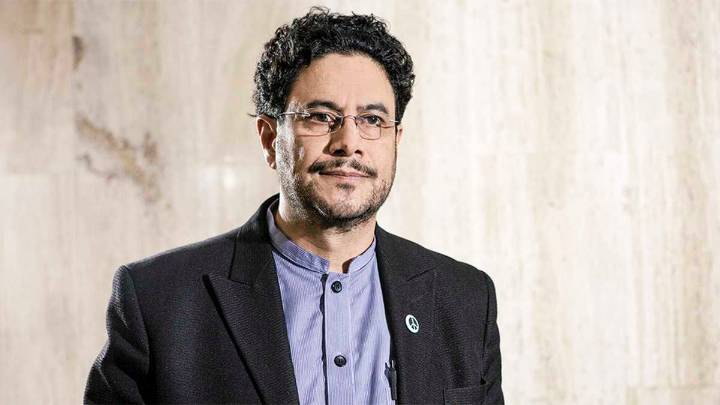 Iván Cepeda designa a María José Pizarro como jefa de debate