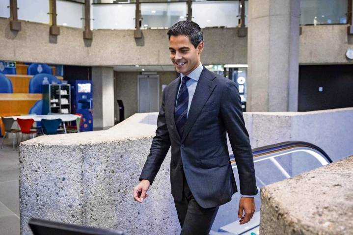 Países Bajos regresa al centro, tras fracaso de la ultraderecha