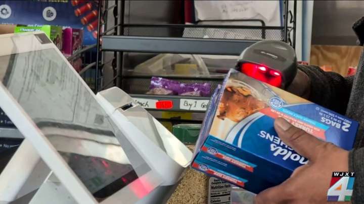 Jacksonville grocery store owner reports between $20K to $25K weekly loss amid SNAP benefits delay