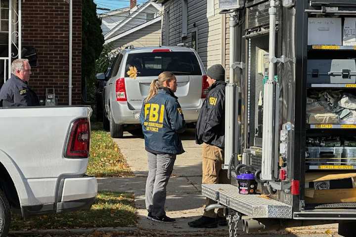 Un abogado de Michigan dice que el complot terrorista de Halloween que describió el director del FBI, Kash Patel, nunca existió