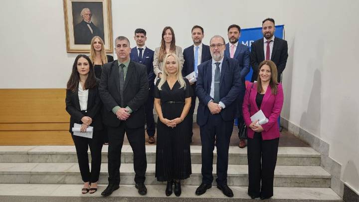 Santa Fe: primer acto de jura de cargos ante la fiscal general del MPA, tras la reforma de la Constitución