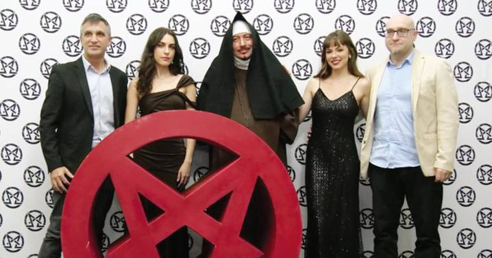 El convento revela su fe en el miedo psicológico