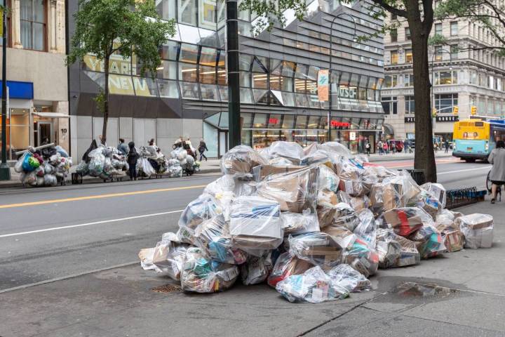 $9K Payout To Tattle On Litterers: New Program Lets NYers Earn Cash For Exposing Illegal Dumpers In The City
