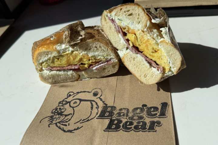 Bagel Bear now serving patrons in Cedar ...