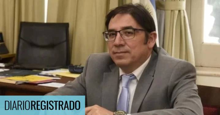 El subsecretario de Políticas Universitarias aseguró, como si fuera un mérito, que sólo lee ‘La Derecha Diario’