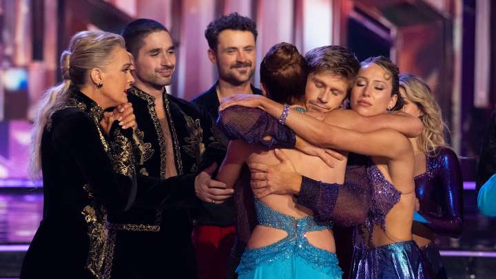 Who made it to the 'DWTS' finale during season 34?