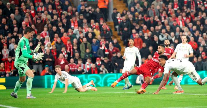 El Real Madrid resucita al Liverpool (1