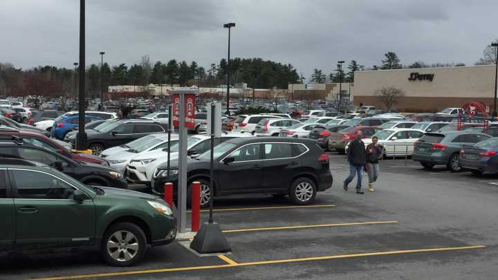 Black Friday mall hours in Vermont: University Mall in South Burlington