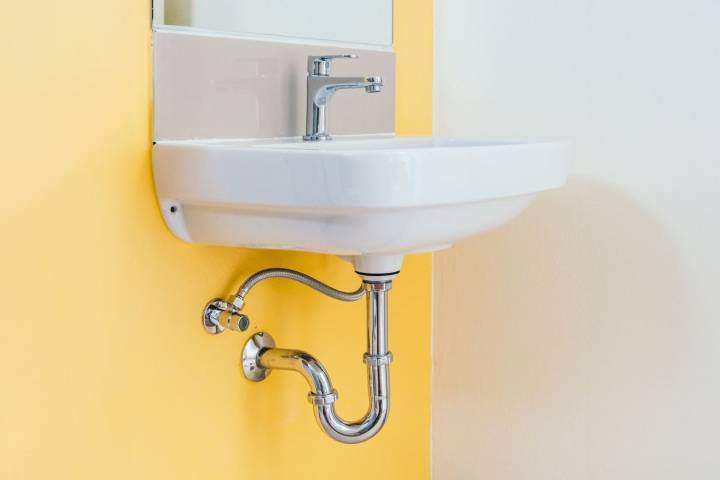 How to Fix a Slow, Smelly Sink Drain—Using Just Baking Soda and Vinegar