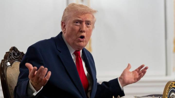 Trump says land action to stop alleged Venezuelan drug cartels to start 'soon'