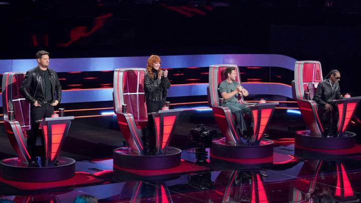 'The Voice' Recap: Niall Horan Uses Mic Drop on DEK of Hearts in Knockout Rounds