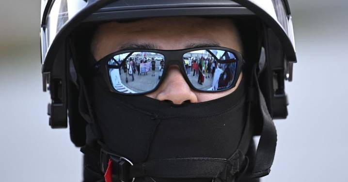 New Jersey bill would ban ICE agents from wearing masks