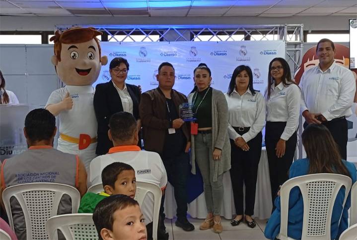 Programa de Escuelas Sociodeportivas “Formando Campeones” finaliza su temporada 2025